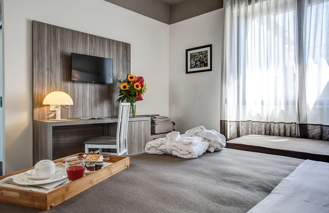 Hotel Cristallo-1